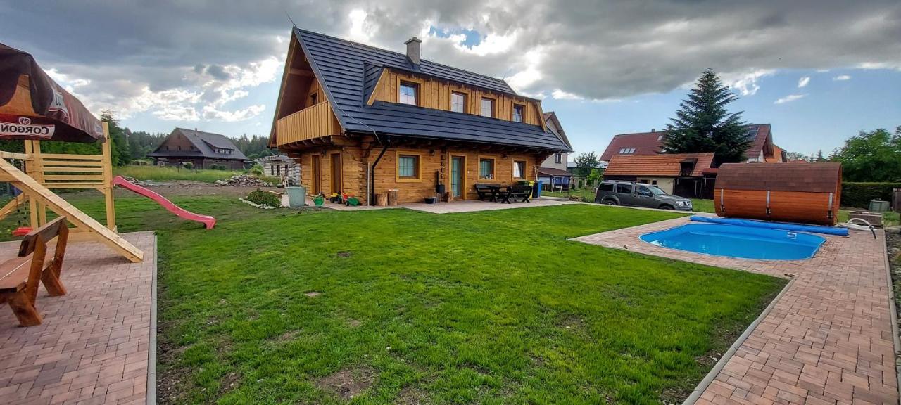 Drevenice Liptov - Ski & Hiking Apartments Lazisko Esterno foto