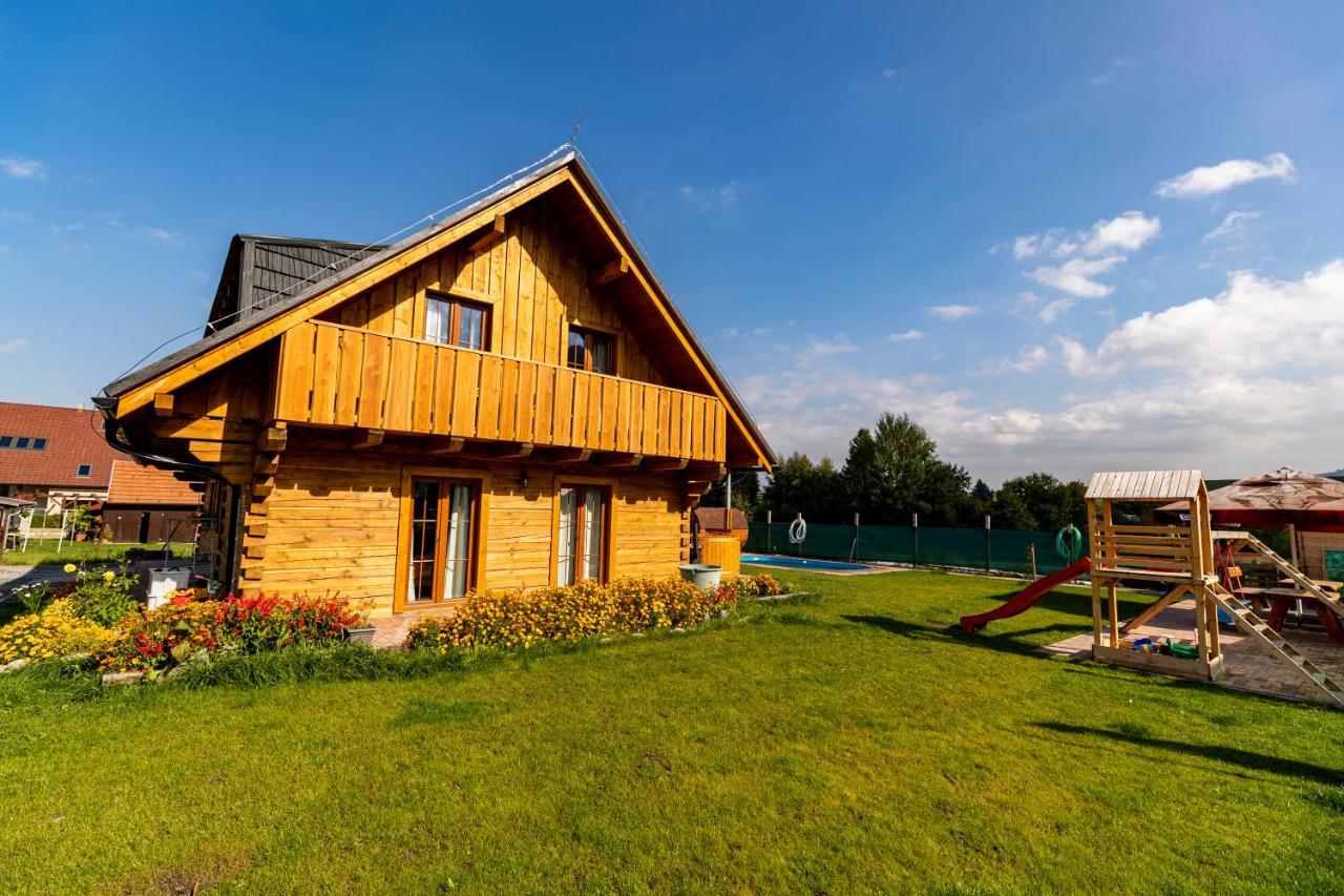Drevenice Liptov - Ski & Hiking Apartments Lazisko Esterno foto