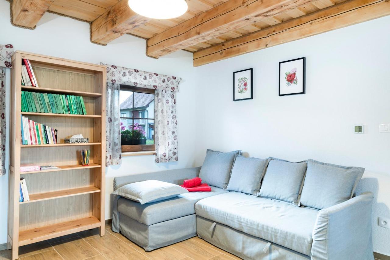 Drevenice Liptov - Ski & Hiking Apartments Lazisko Esterno foto