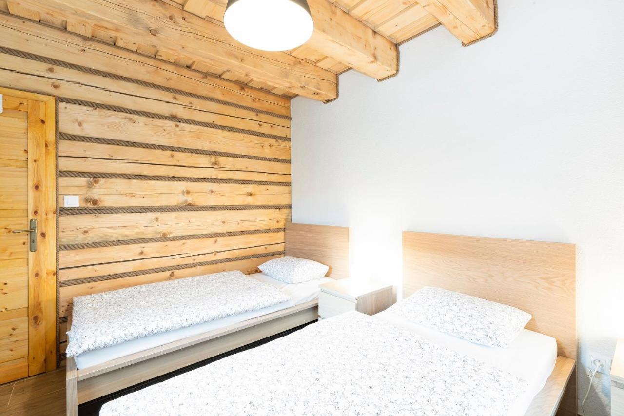 Drevenice Liptov - Ski & Hiking Apartments Lazisko Esterno foto