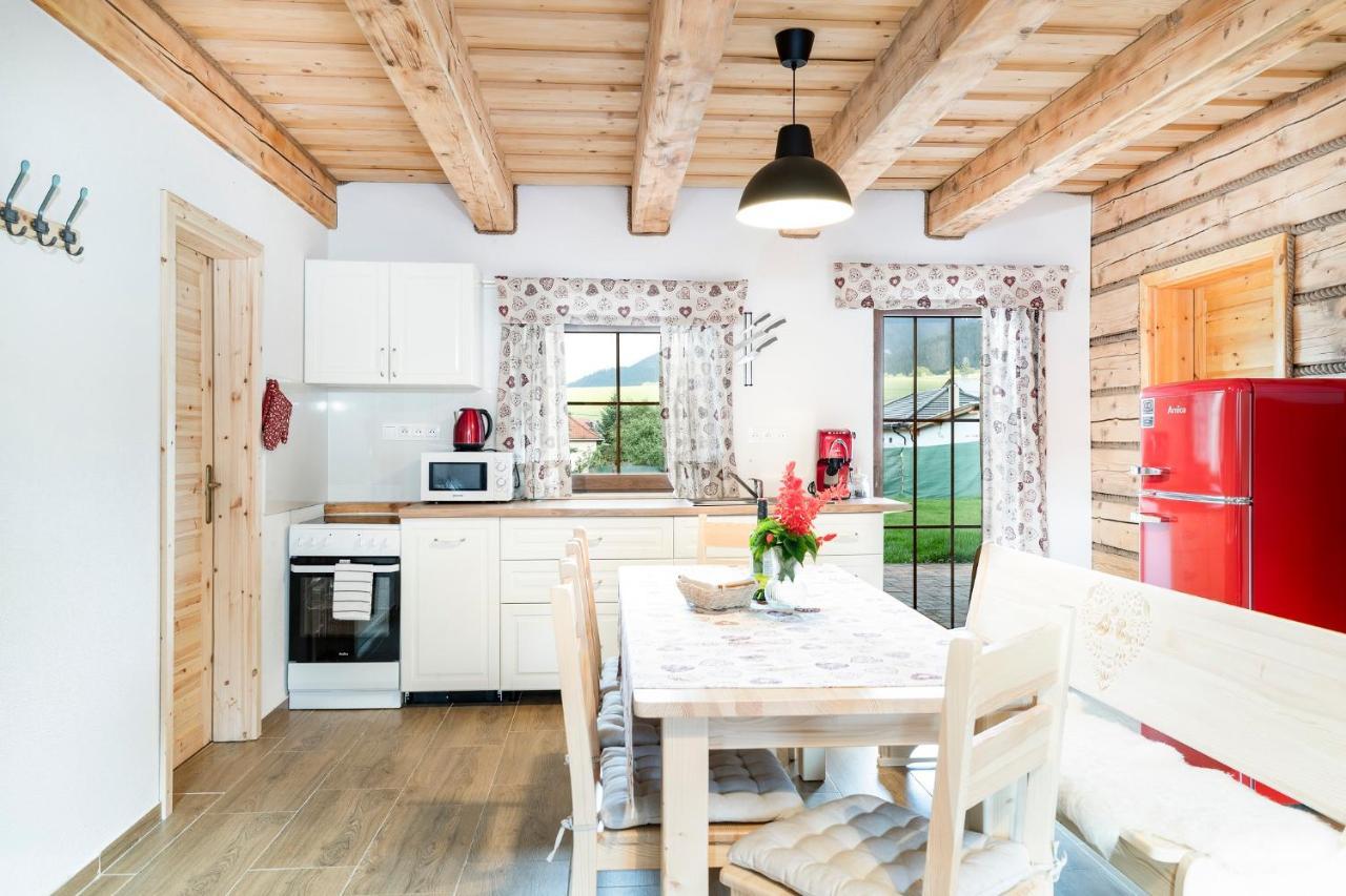 Drevenice Liptov - Ski & Hiking Apartments Lazisko Esterno foto